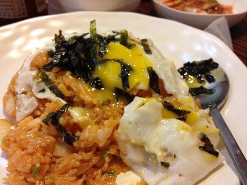 korean kimchi fried rice open.jpg