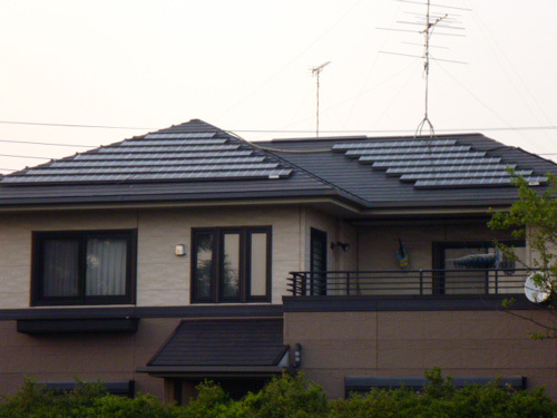 solar roof.jpg