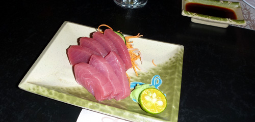 maguro sashimi.jpg